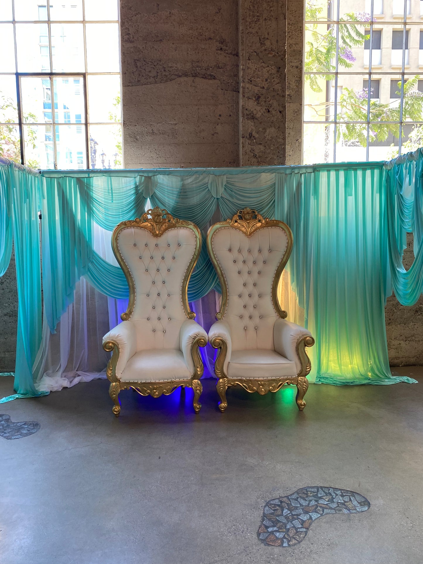 Throne Chair Rental